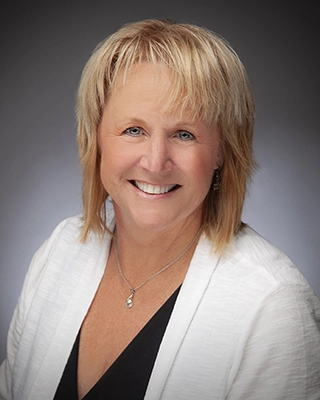 Kathy Rains, FNP headshot